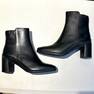 New Naturalizer Women’s Avery Leather Water Resistant Black Ankle Boot Sz 7.5